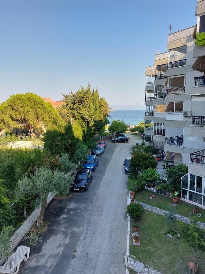 Luminosa Seaview Apartment Nea Iraklitsa Exterior foto